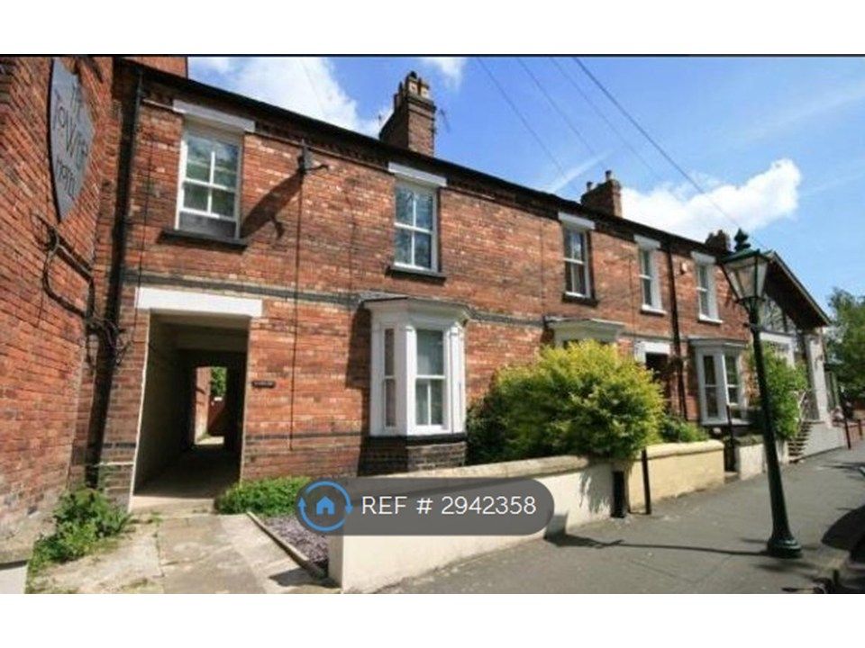 Property photo 1 of 25