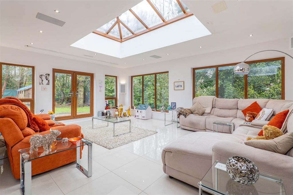 Property photo 3 of 39 Orangery/Cinema Room