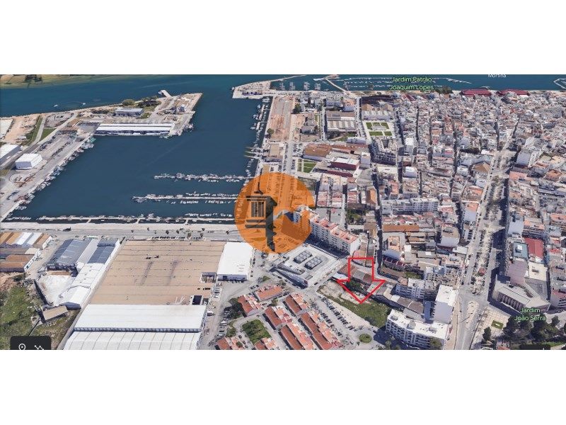 Property photo 1 of 31