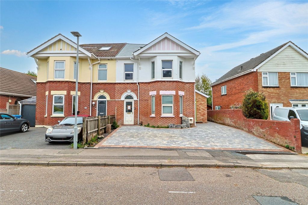 Property photo 1 of 10 Picture No. 01