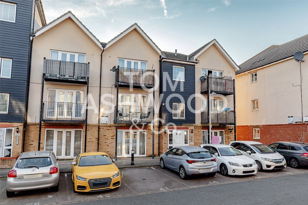 Property photo 1 of 13 Picture No. 17