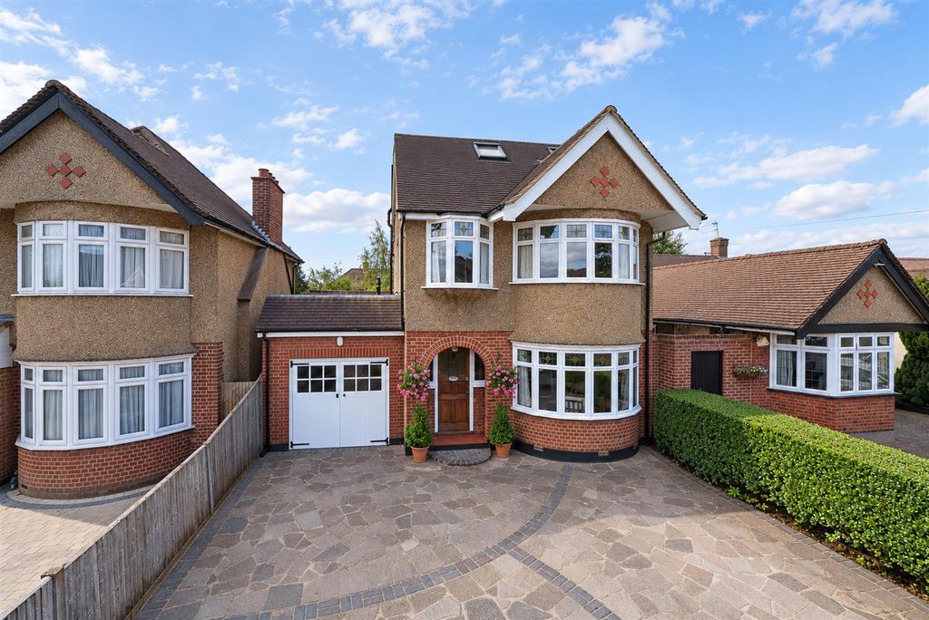 Property photo 1 of 30