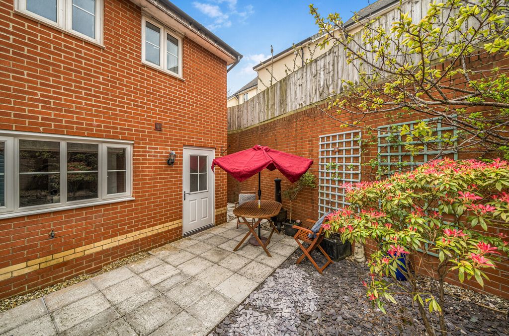 Property photo 1 of 18 Rear Garden