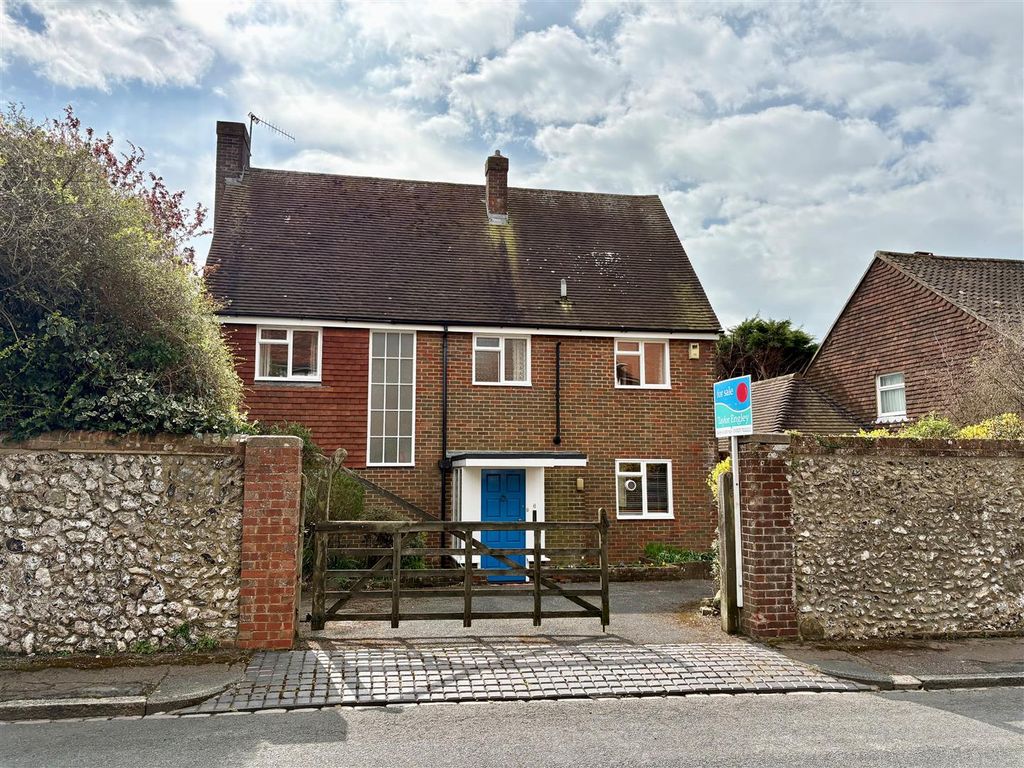 Property photo 1 of 16 Torfield.Jpg