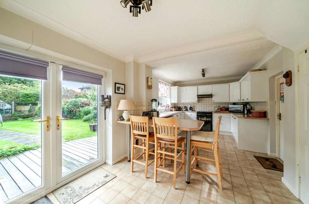 Property photo 2 of 20 Kitchen/Diner
