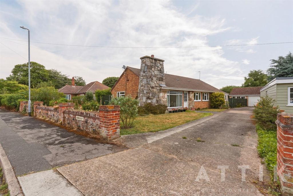 Property photo 1 of 28 Stonecot_001.Jpg