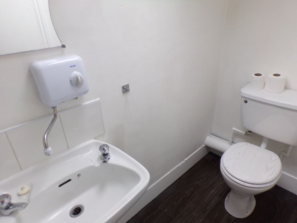 Property photo 2 of 4