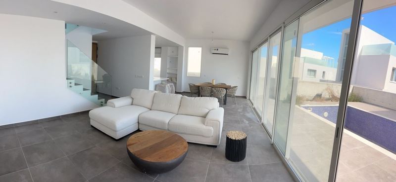 Property photo 2 of 16 Open Plan Living...