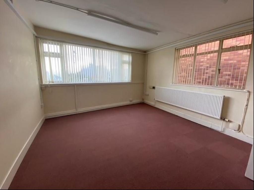 Property photo 3 of 4 Photo 4