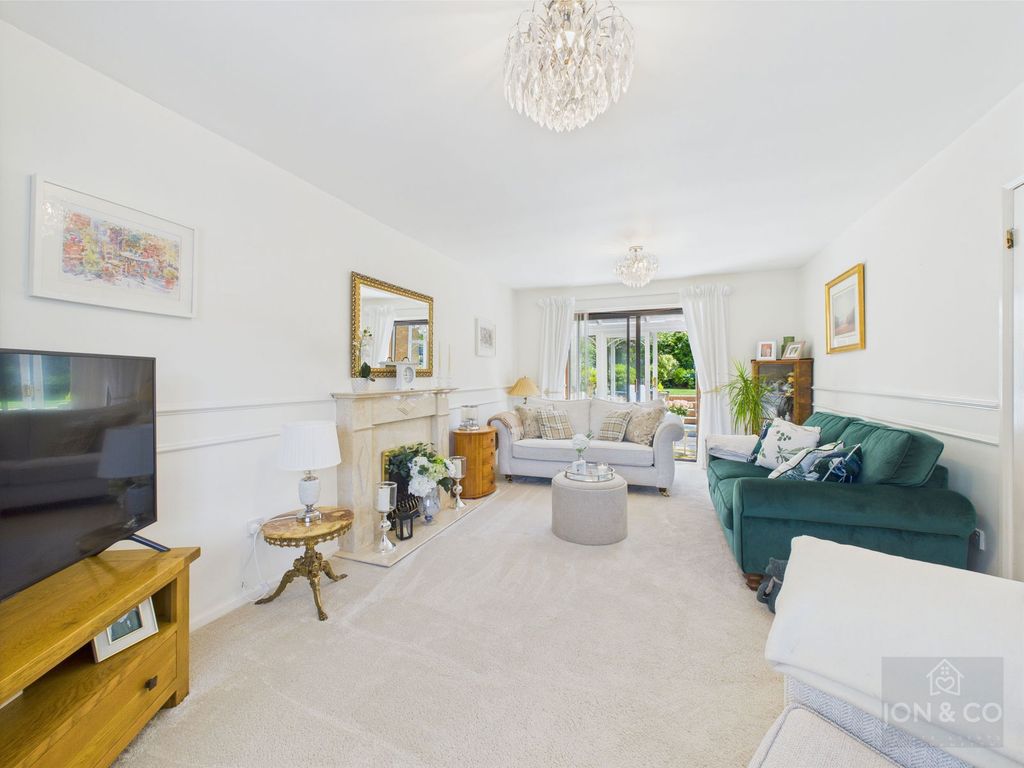 Property photo 3 of 24