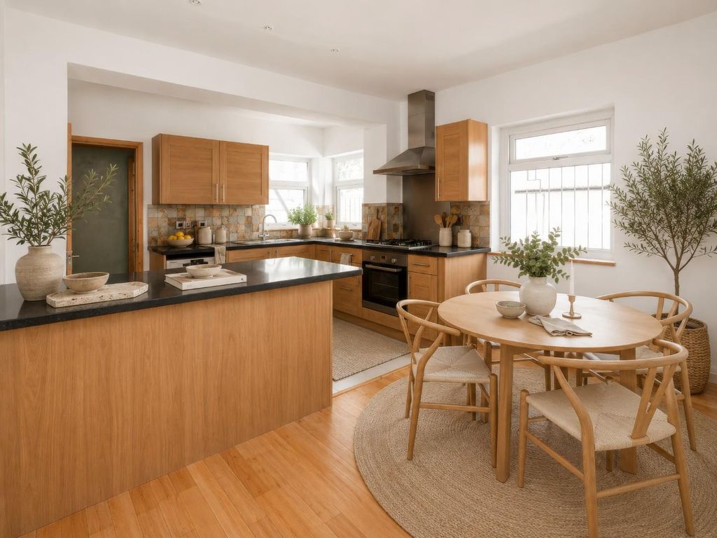 Property photo 3 of 22 Kitchen.Jpg