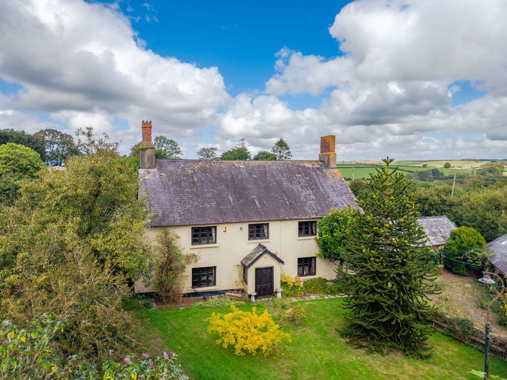 Property photo 1 of 34
