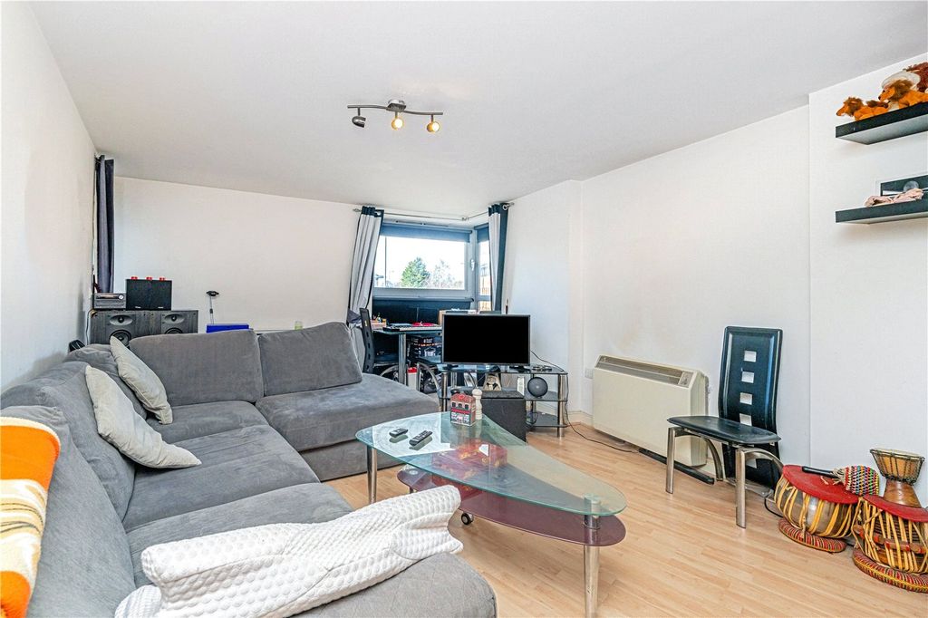 Property photo 3 of 8 Picture No. 03