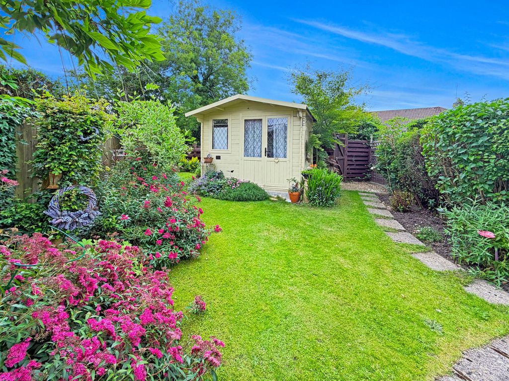 Property photo 3 of 12