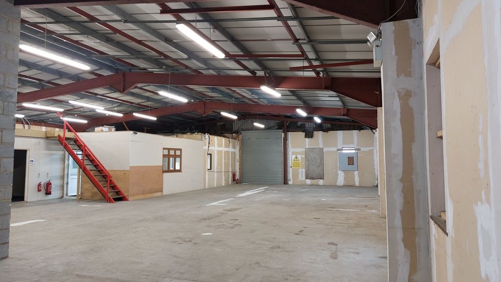 Property photo 3 of 7 Photo 14