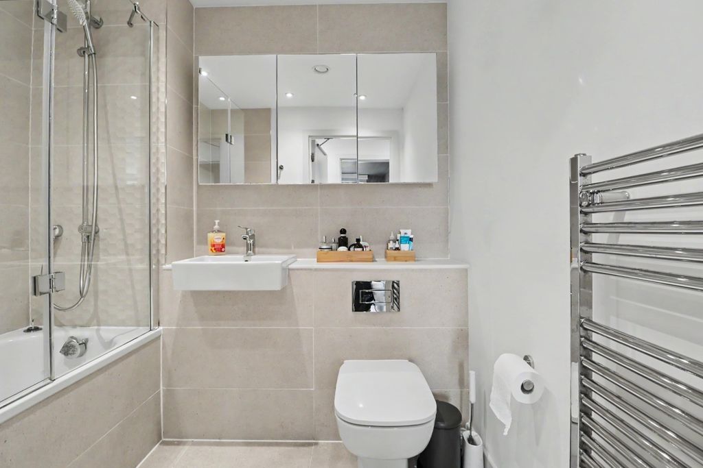 Property photo 3 of 25 Img_5331