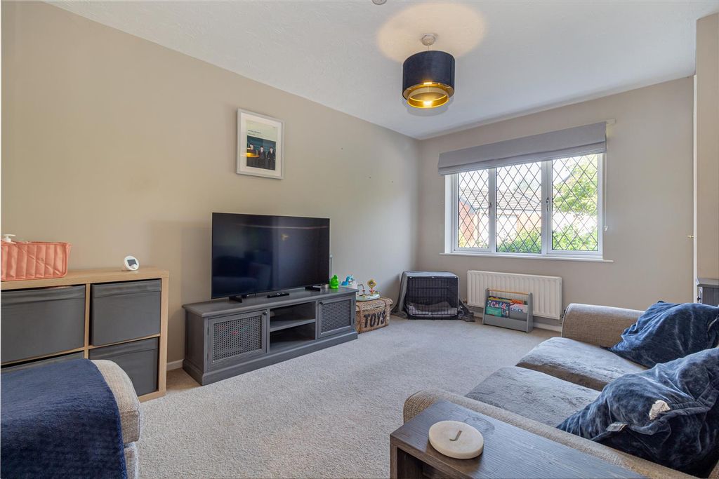 Property photo 3 of 17 Living-Room-1.Jpg