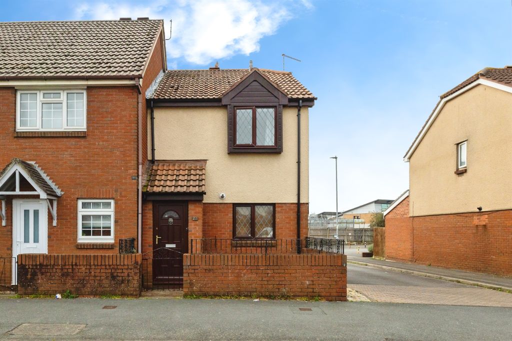 Property photo 2 of 17