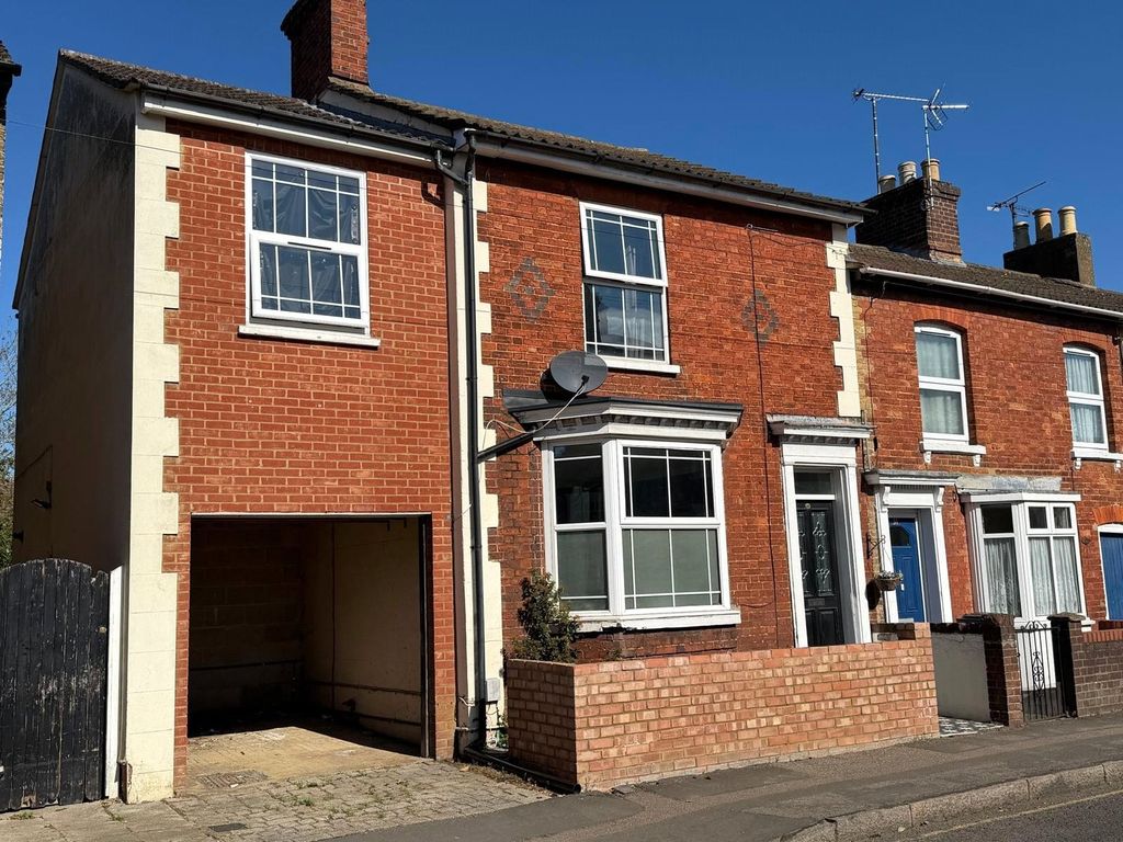 Property photo 1 of 17 Picture No. 01