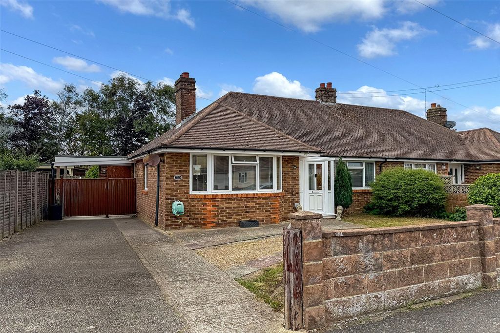 Property photo 1 of 22 Picture No. 05