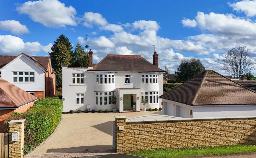 Property photo 1 of 35