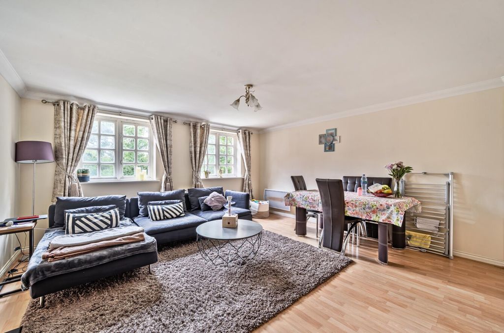 Property photo 2 of 12 1291129-4-682F5Ed...