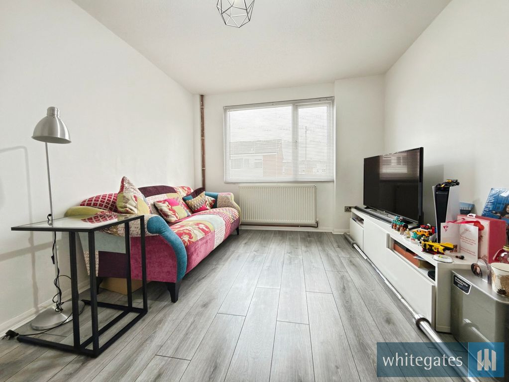 Property photo 3 of 12 Photograph