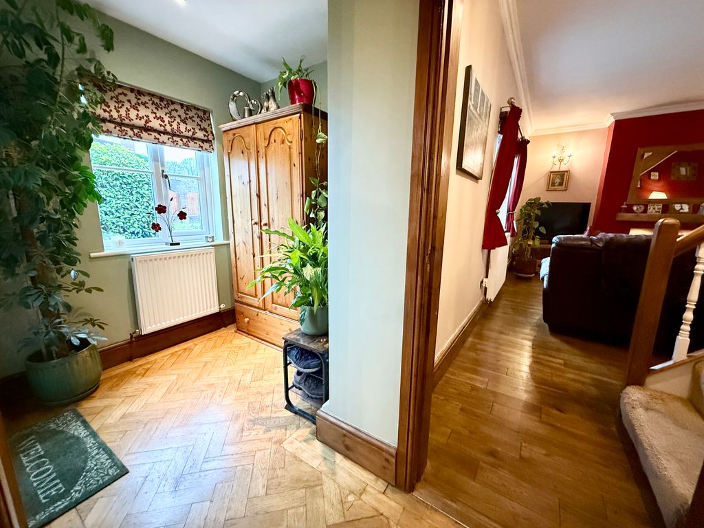 Property photo 3 of 31 Img_3427