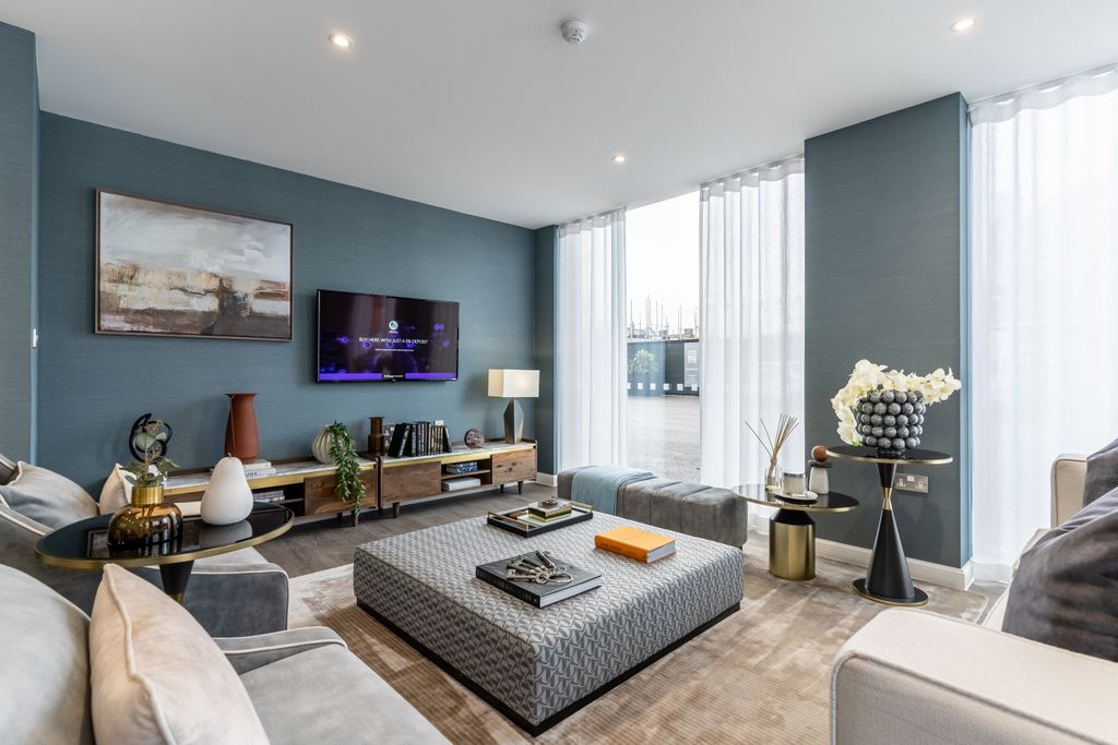 Property photo 1 of 14 Showhome Photography