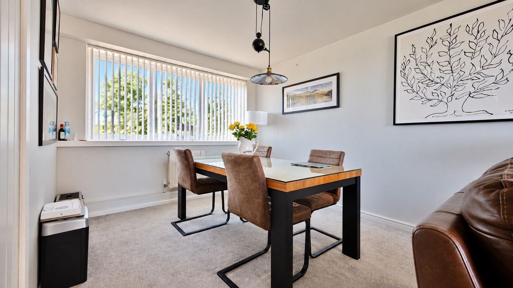 Property photo 3 of 27 Dining Room