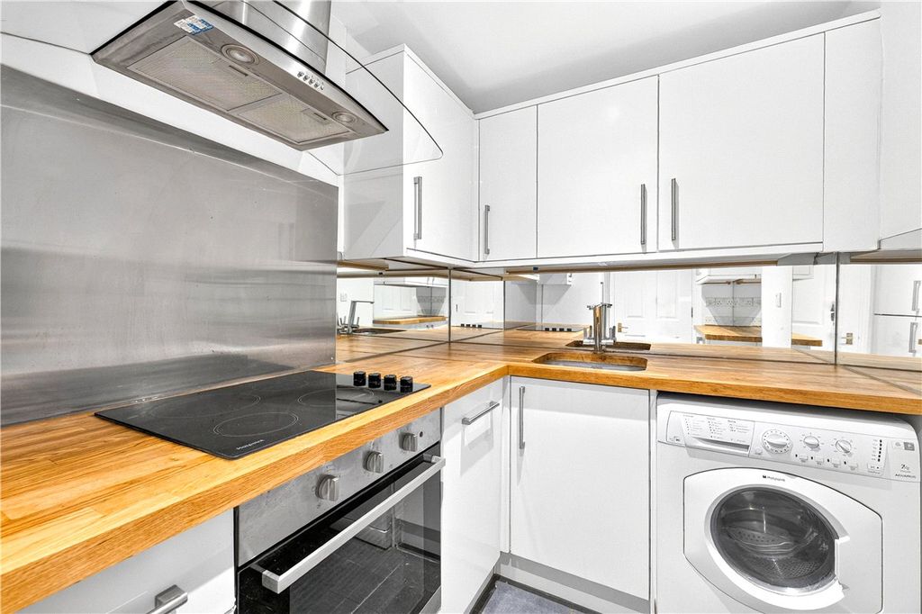 Property photo 3 of 14 Picture No. 51
