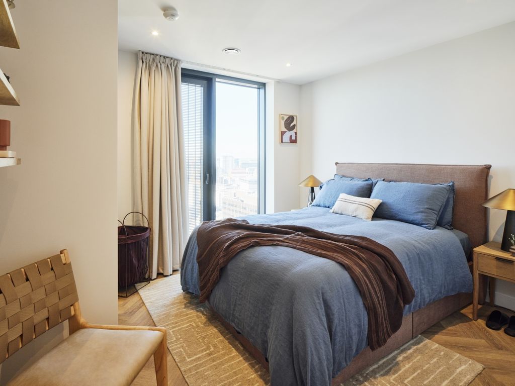 Property photo 3 of 15 Oneeastsideapts26...