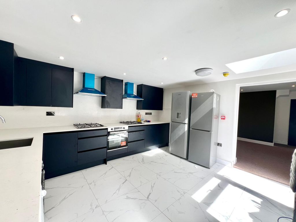 Additional image 14 of 6 bed semi-detached house to rentGladstone Road, Folkestone CT19