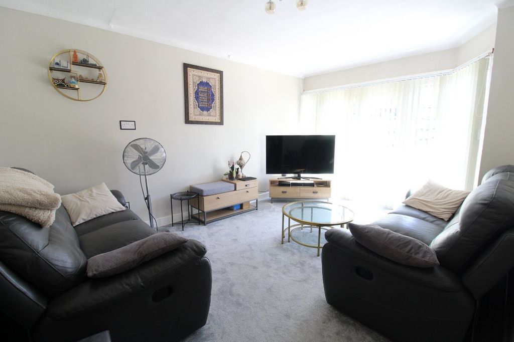 Property photo 2 of 9 Picture No. 03