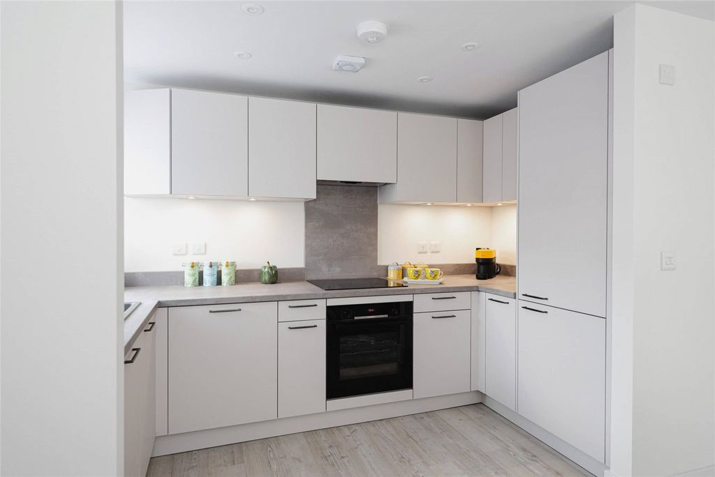 Property photo 2 of 9 Show Home Kitchen
