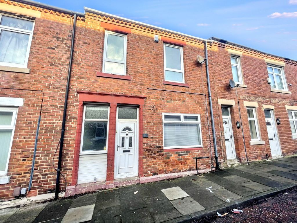 Property photo 1 of 9