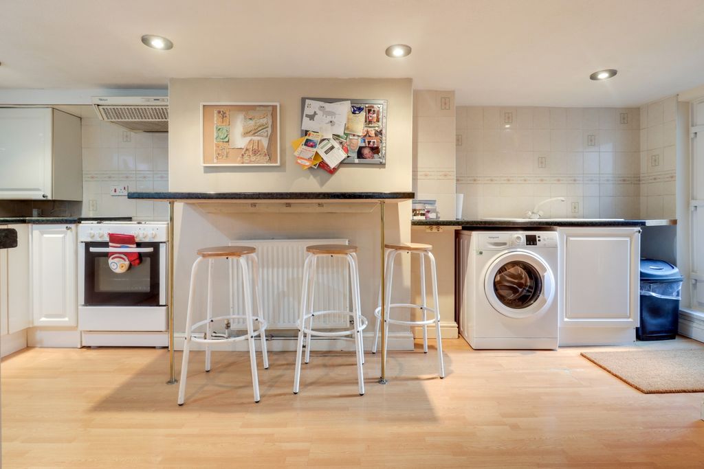 Property photo 3 of 15 Img_1475-Img_1477-2