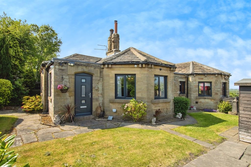 Property photo 1 of 24