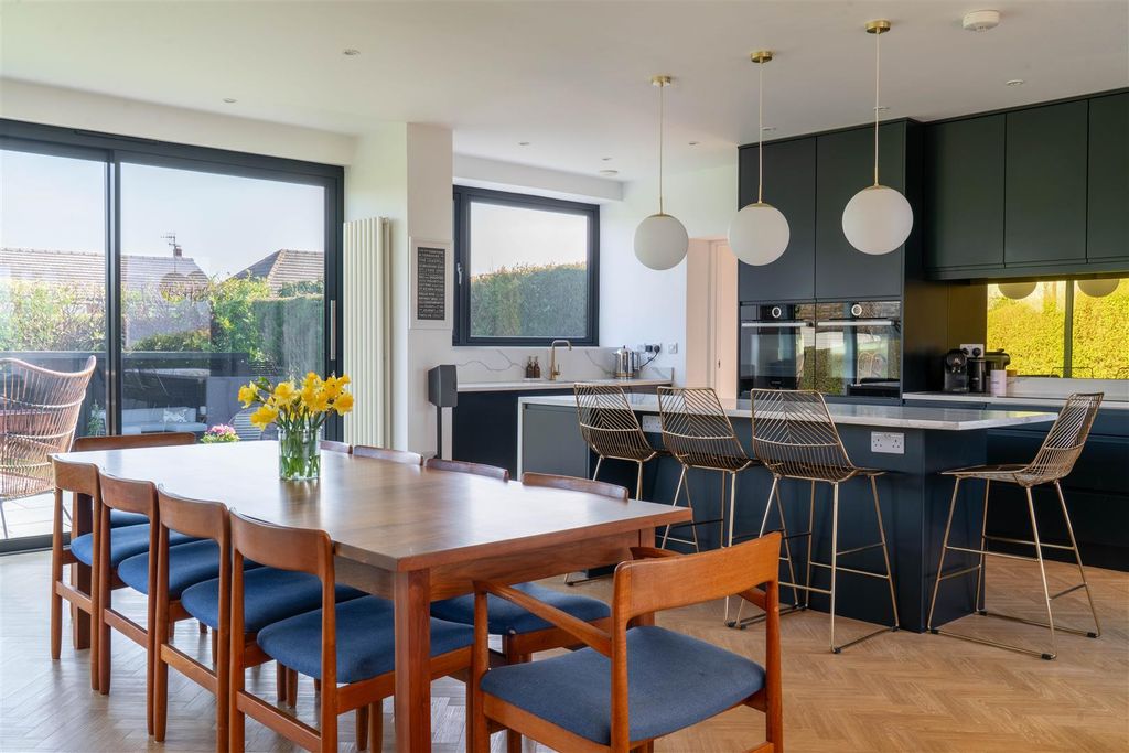 Property photo 3 of 42 Open Plan Living-8.Jpg
