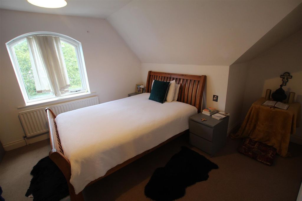 Property photo 2 of 5 Img_4460.Jpg