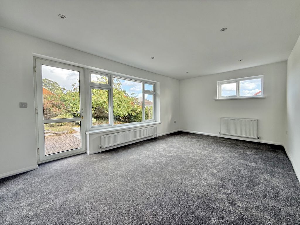 Property photo 2 of 15 Photo 2