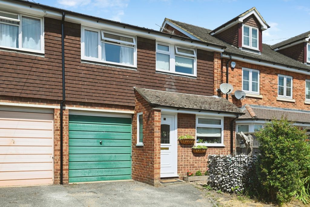Property photo 1 of 12 Pbox-Img.Jpg