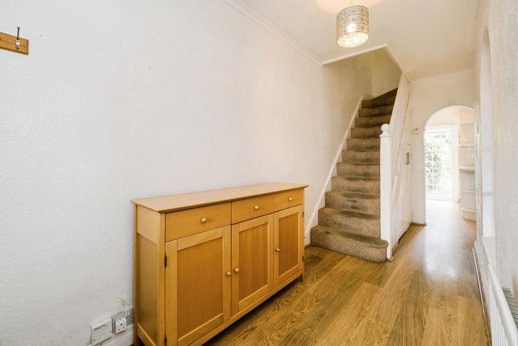 Property photo 3 of 41 Pbox-Img.Jpg