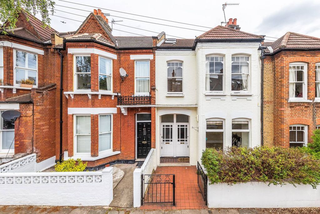 Property photo 1 of 7