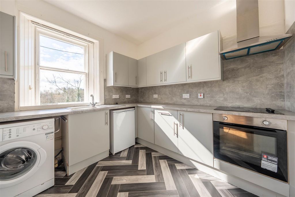 Property photo 3 of 17 Dsc09971-Hdr.Jpg