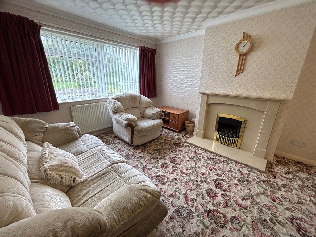 Property photo 2 of 22 Picture No. 09