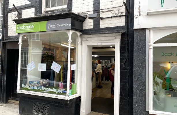 Property photo 1 of 2