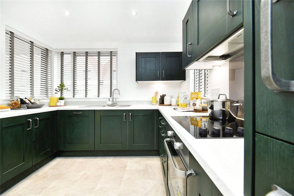 Property photo 3 of 14 Picture No. 06