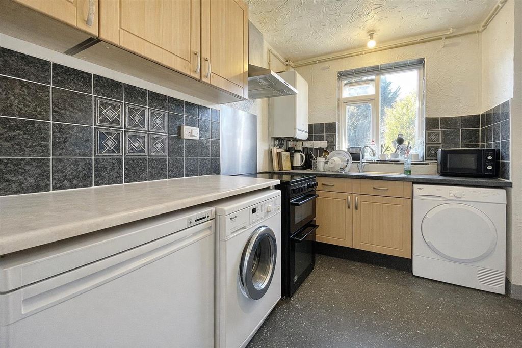 Property photo 2 of 13 Chatgpt Image Mar 3, 2026, 10_02_13 Am.Png