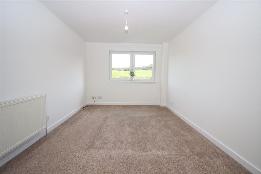 Additional image 13 of 5 bed detached house for saleMillhouse Road, Millhouse Gate, Inverkip PA16